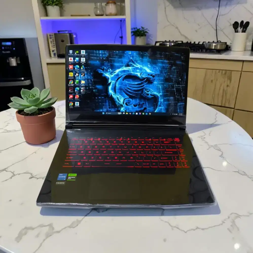 Laptop Gaming MSI EV THIN GEN 12 SSD 512Gb RTX 3050 FULLSET BOX