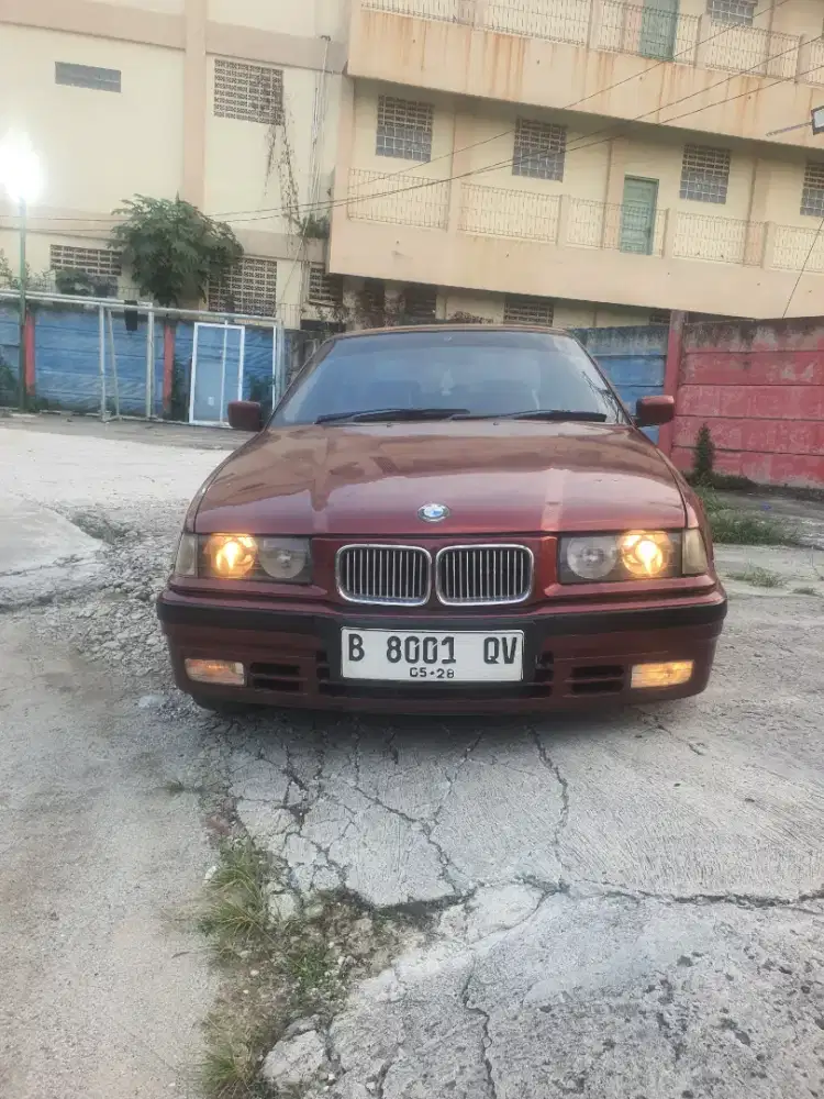 Bmw E36 318i M40