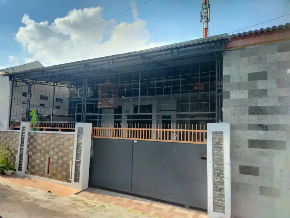 Dekat Mall Jamtos