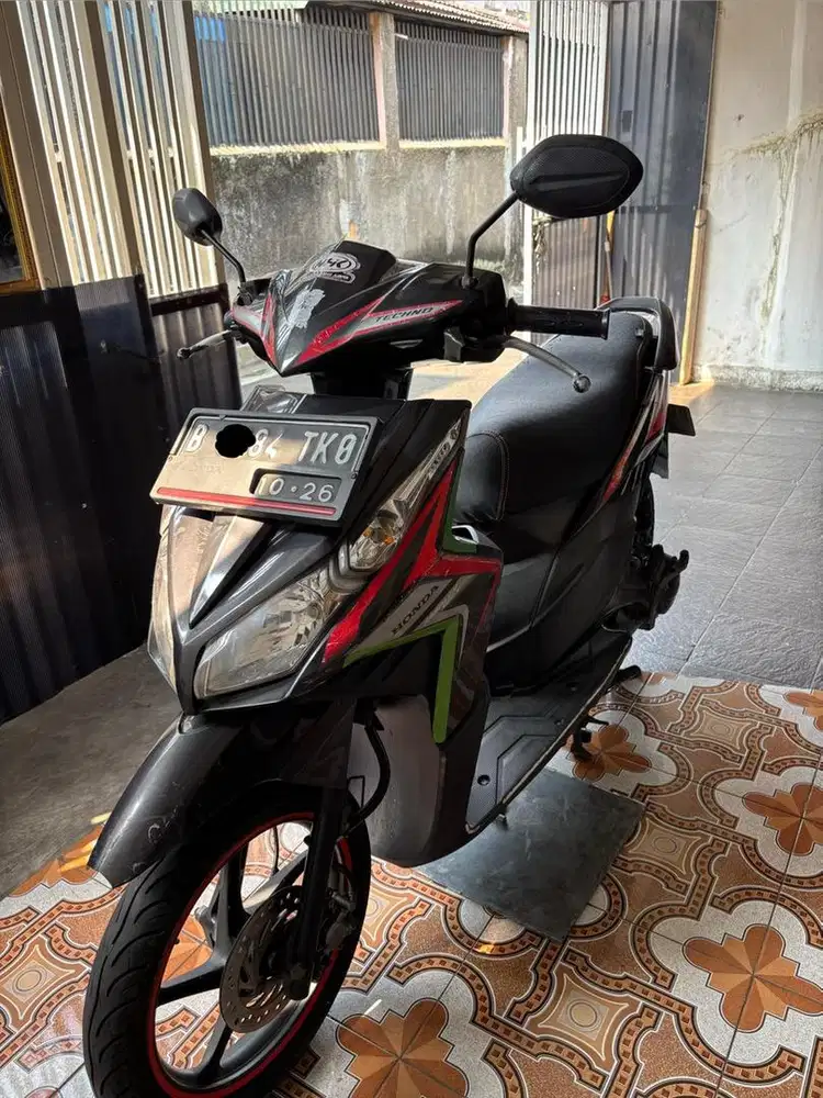 Dijual motor pemakaian pribadi/ Pajak On