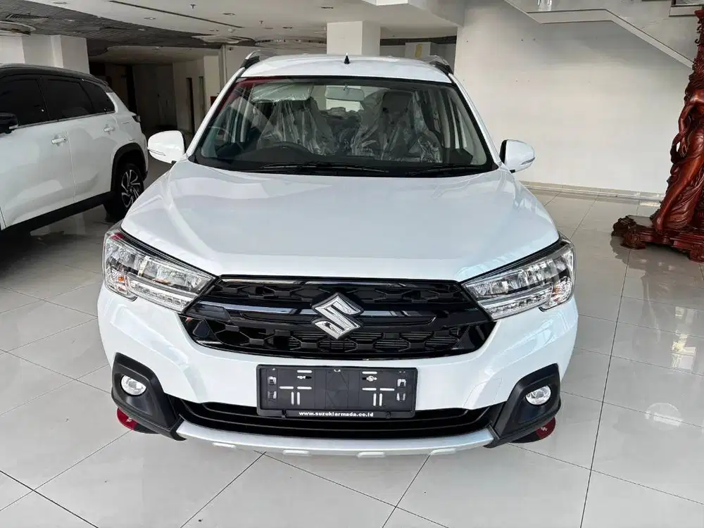[Mobil Baru] promo xl7 beta dp murah angsuran murah