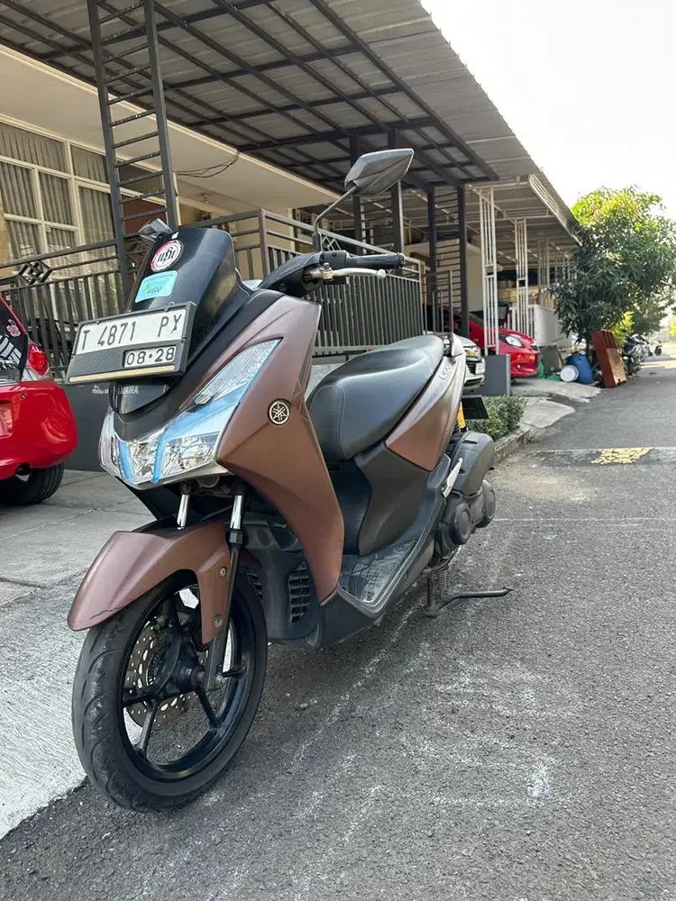 Di jual Yamaha Lexi keyless warna coklat thn 2018