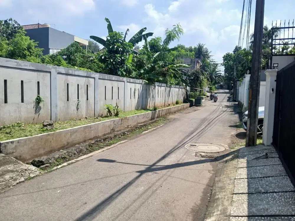 Tanah strategis luas 1104m