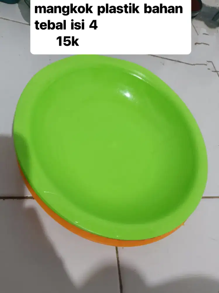 Piring plastik bahan tebal