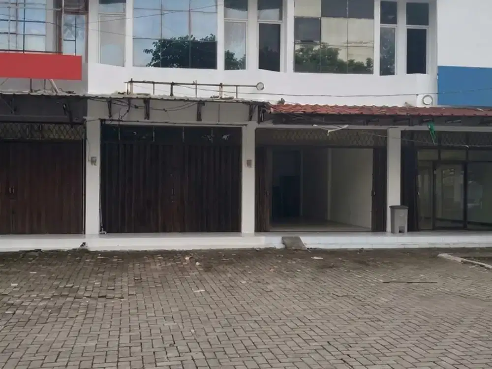 Disewakan Ruko 2 Lantai Di Jakasampurna Bekasi Barat Strategis Shm