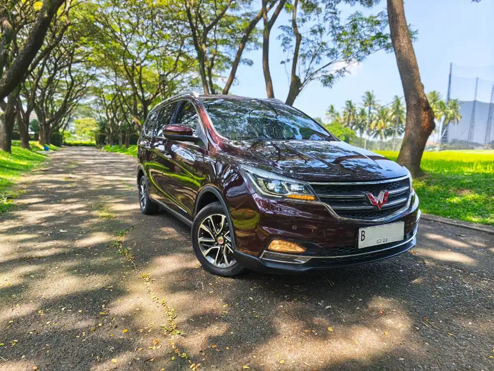 WULING CORTEZ T LUX AMT TIPE TERTINGGI RIVAL VELOZ AVANZA BRV