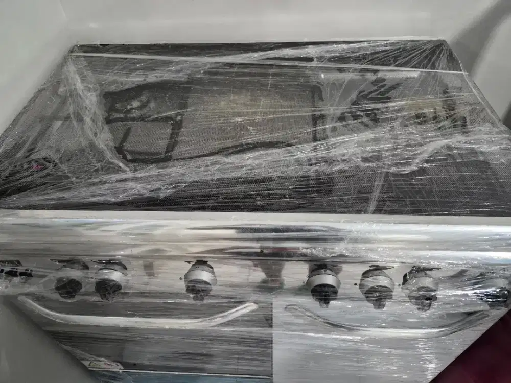 Jual cepat Kompor 4 tungku&oven gas