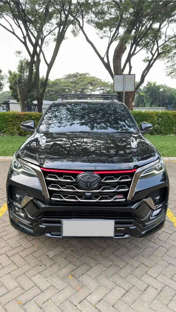 Toyota fortuner VRZ TRD 2021 last edition