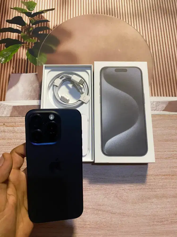 IPHONE 15 PRO 256 GB