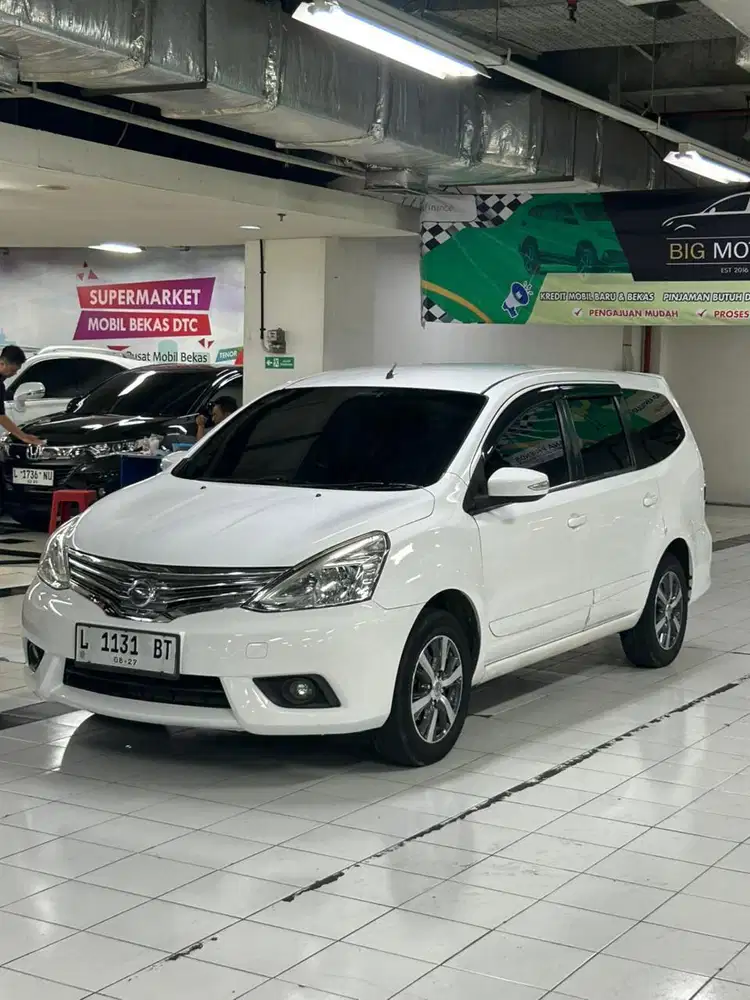 GRAND LIVINA XV 1.5 MATIC 2017