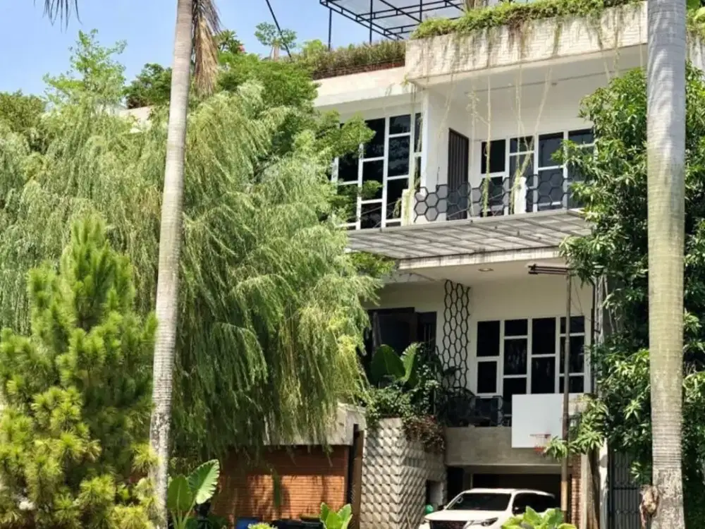 Swimming pool Rumah Mandiri 3.5 lantai Villa Cinere Mas
