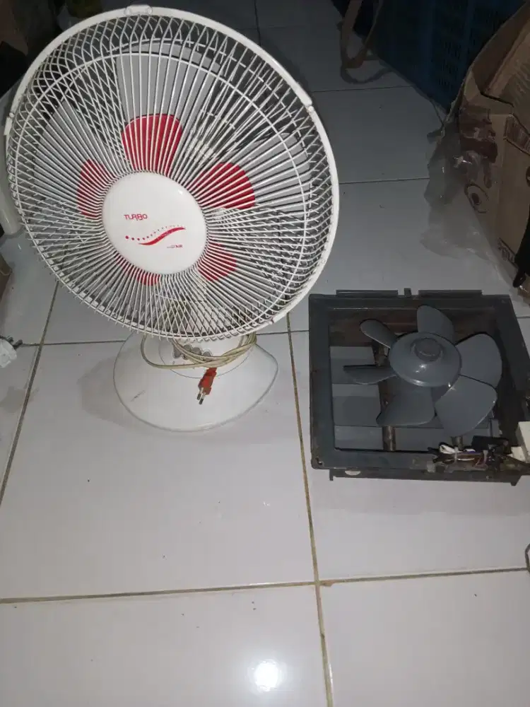 Kipas angin meja Turbo + Exhaust 8inc Maspion normal 2brg Rp.225k