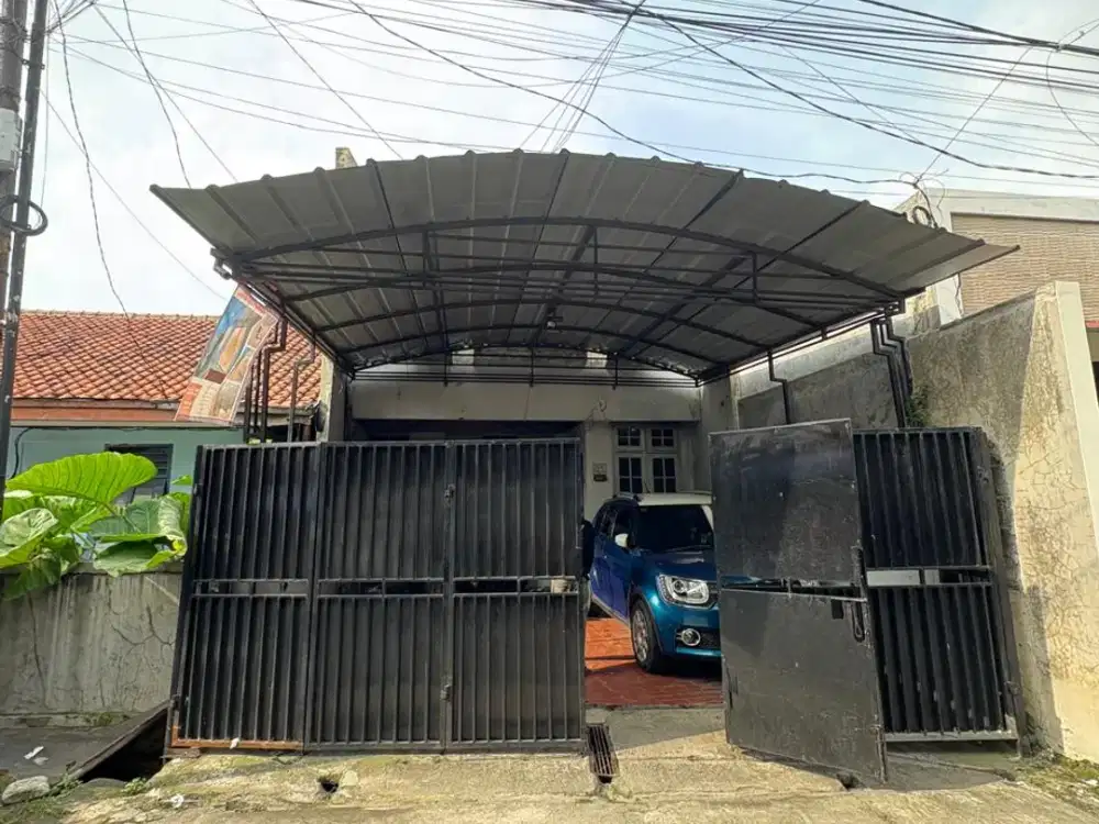 Rumah Lama 2Lt di Pancoran Barat, Hanya 5 Menit Ke LRT Pancoran