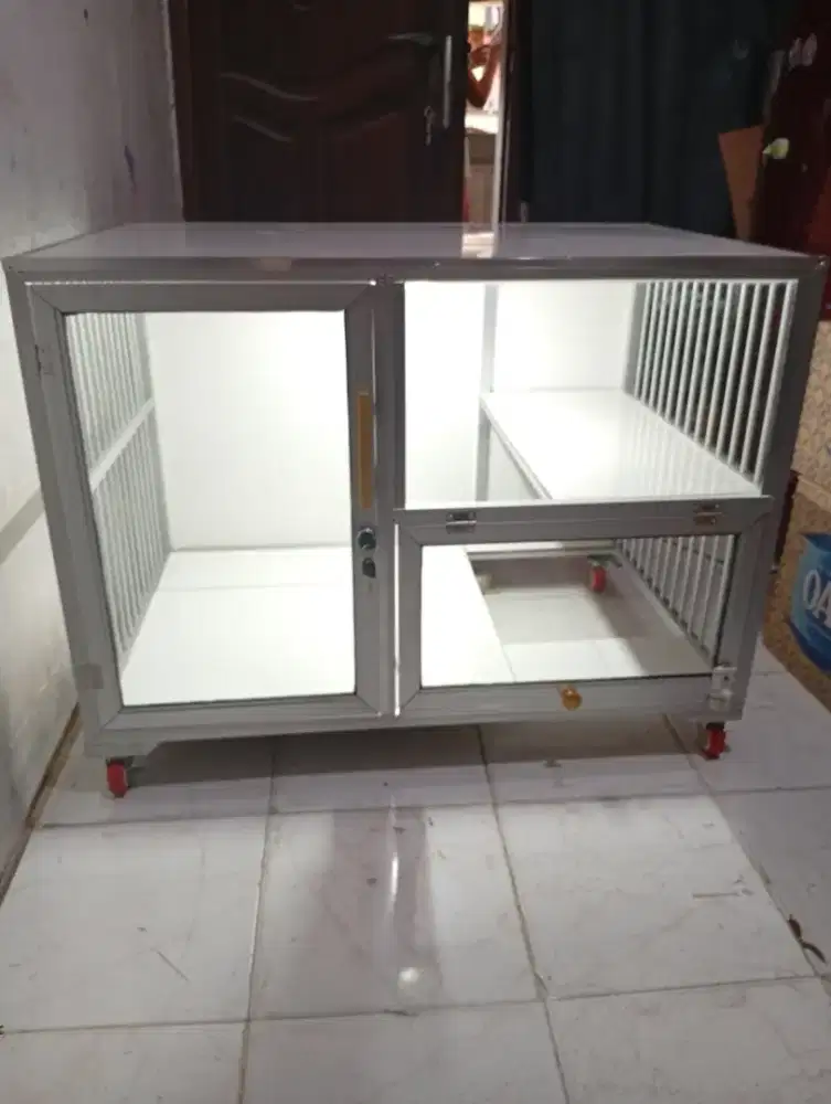 Kandang kucing alumunium