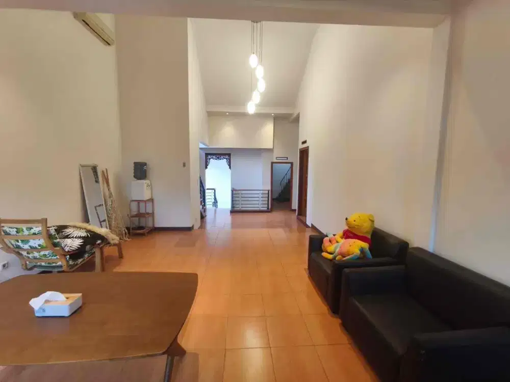 Rumah Furnish Tinggal Pindahan di Kota Baru Parahyangan