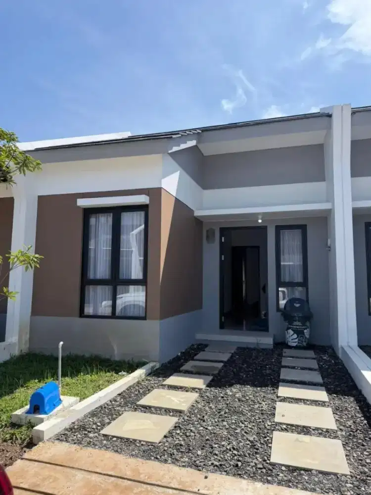 DIJUAL Rugi!!
Rumah Baru Podomoro Park cluster Patragriya