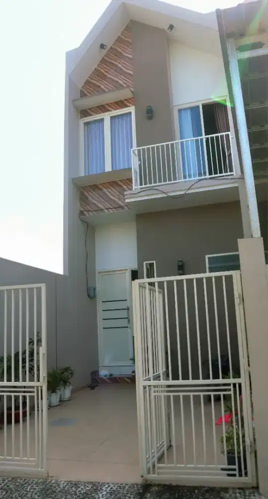 Disewakan Rumah Baru Surabaya Utara