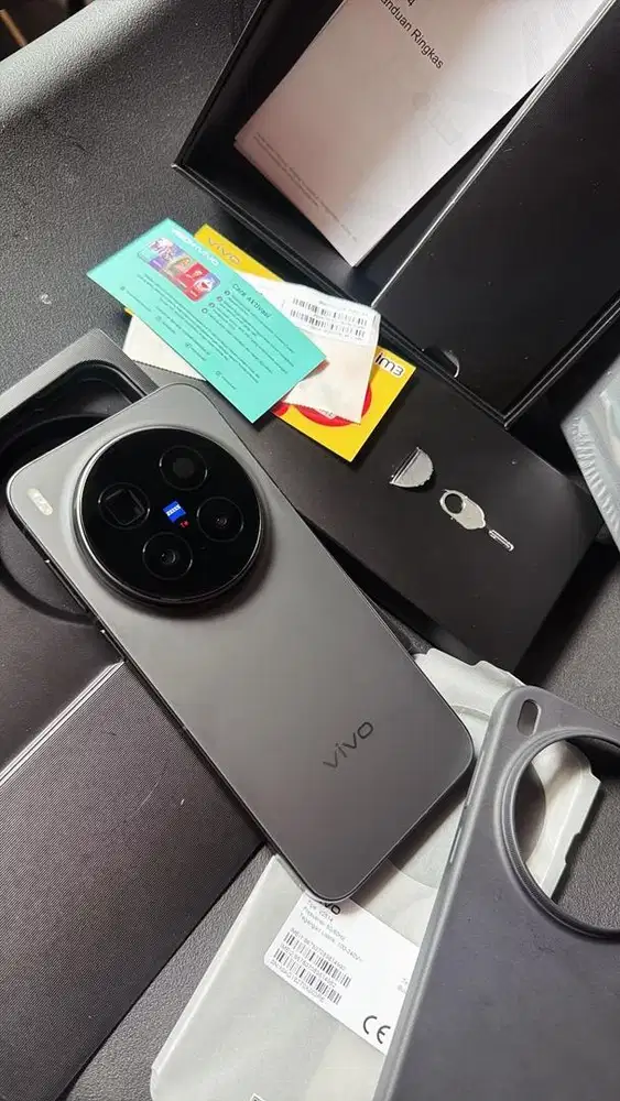 Vivo X300 Pro 16/513GB phantom black  - Resmi (BNOB)