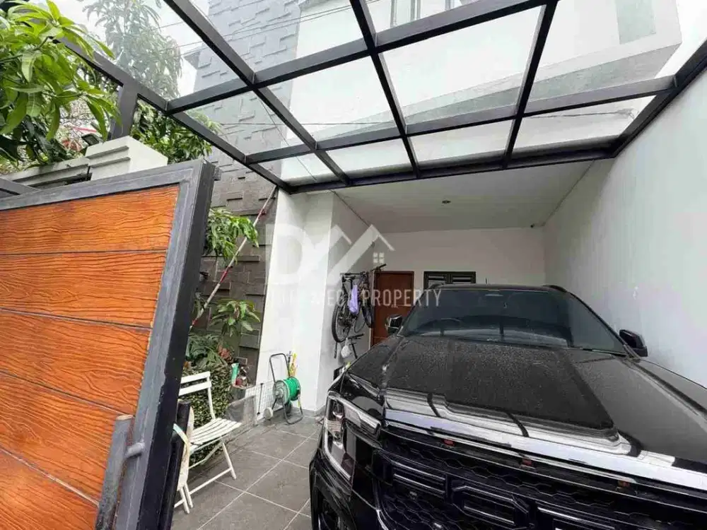 Dijual Rumah Siap Huni dengan Private Pool di Cluster Graha Raya