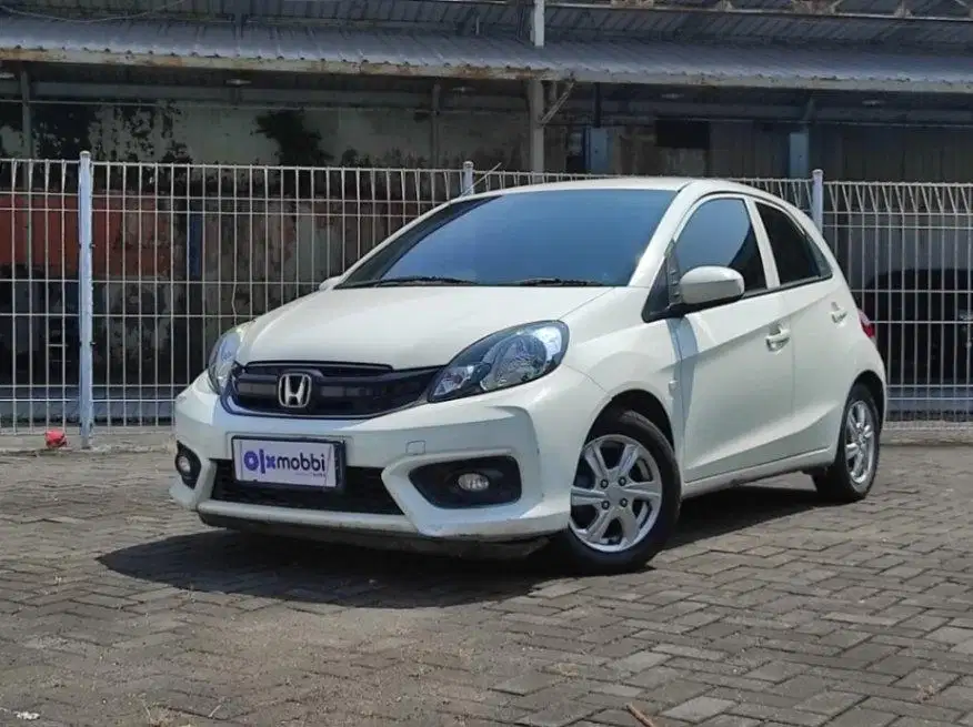DP RINGAN - Brio Satya 1.2 E Bensin-AT-2016 ZE