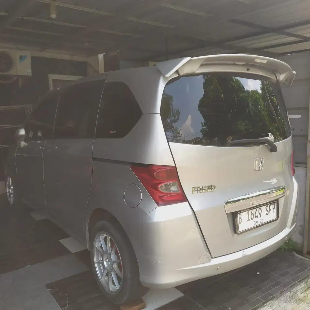 Honda Freed 2009 Bensin