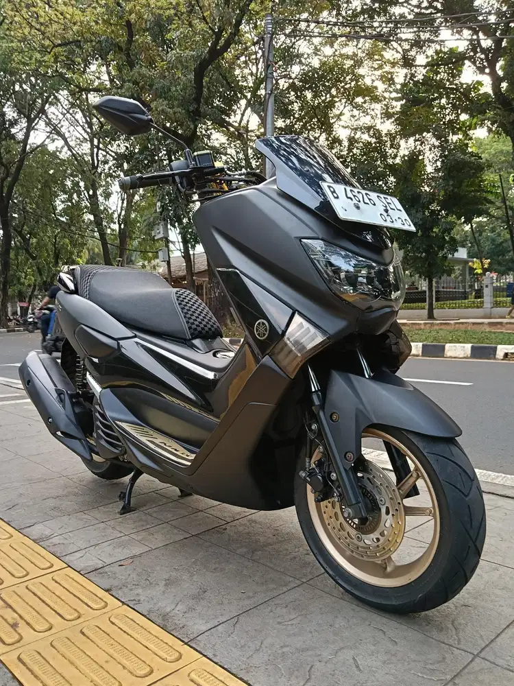 DIJUAL CASH YAMAHA N MAX OLD THN 2018 PJK IDUP SIAP PAKAI