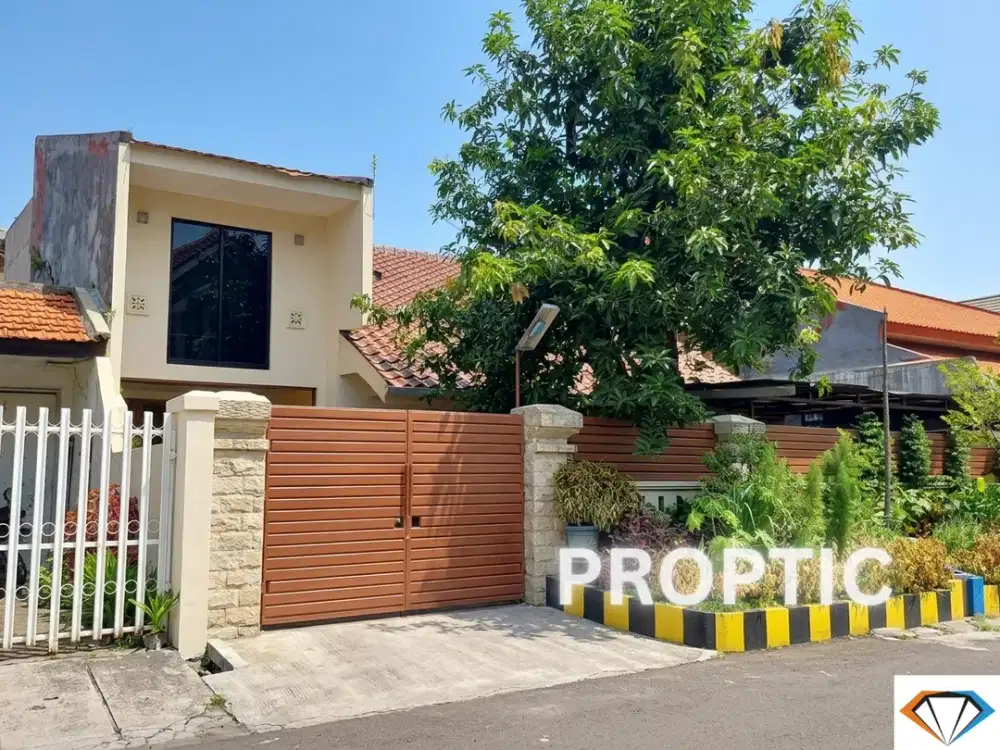 Rumah 2 Lantai Rungkut Surabaya - RM079APD