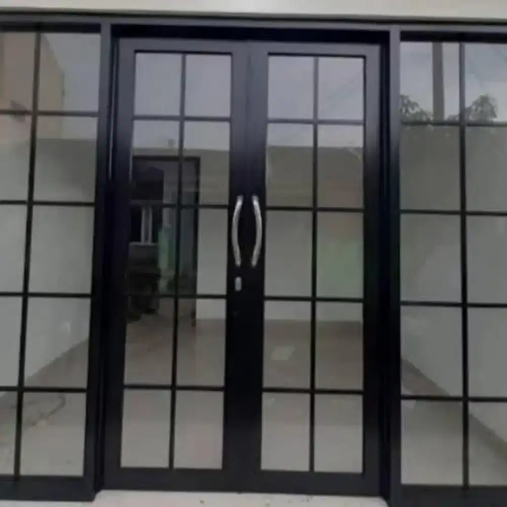 Pintu lipat kaca