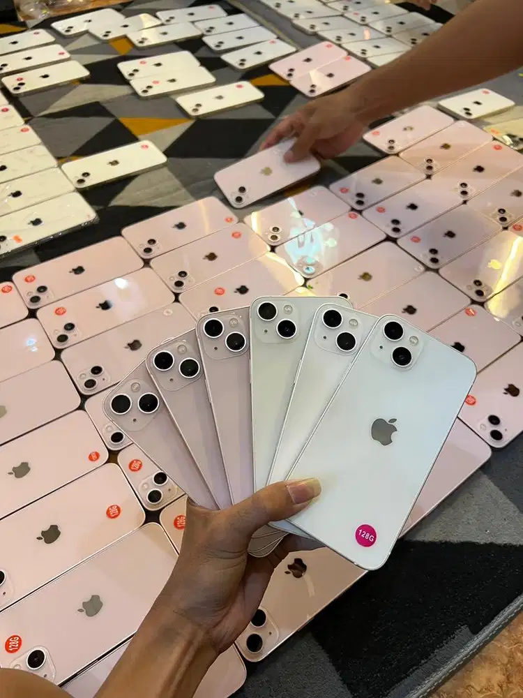 Ready iphone 13 pink/putih