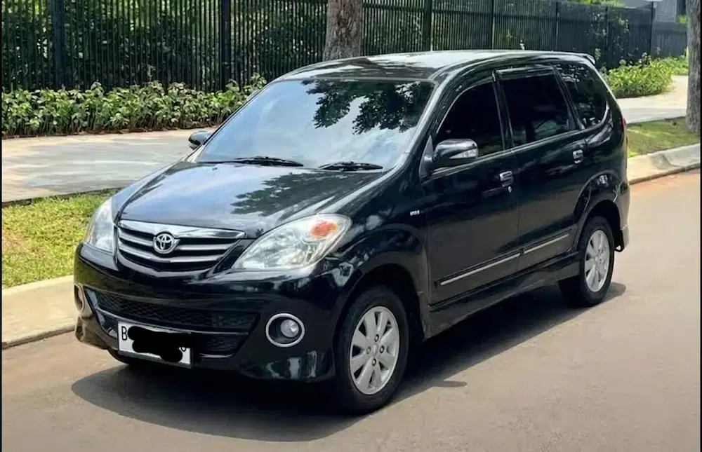 Toyota Avanza 2011 Bensin