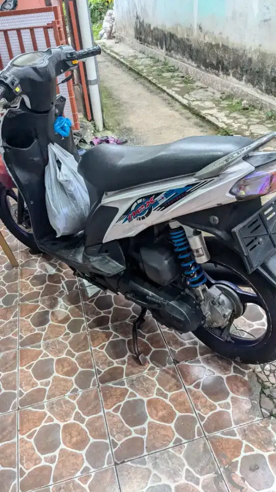 Motor Suzuki nex 2012 karbu