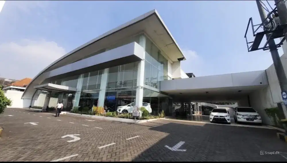DIJUAL KOMERSIAL CIAMIK JARANG ADA EX SHOWROOM DI TAMAN SIDOARJO!