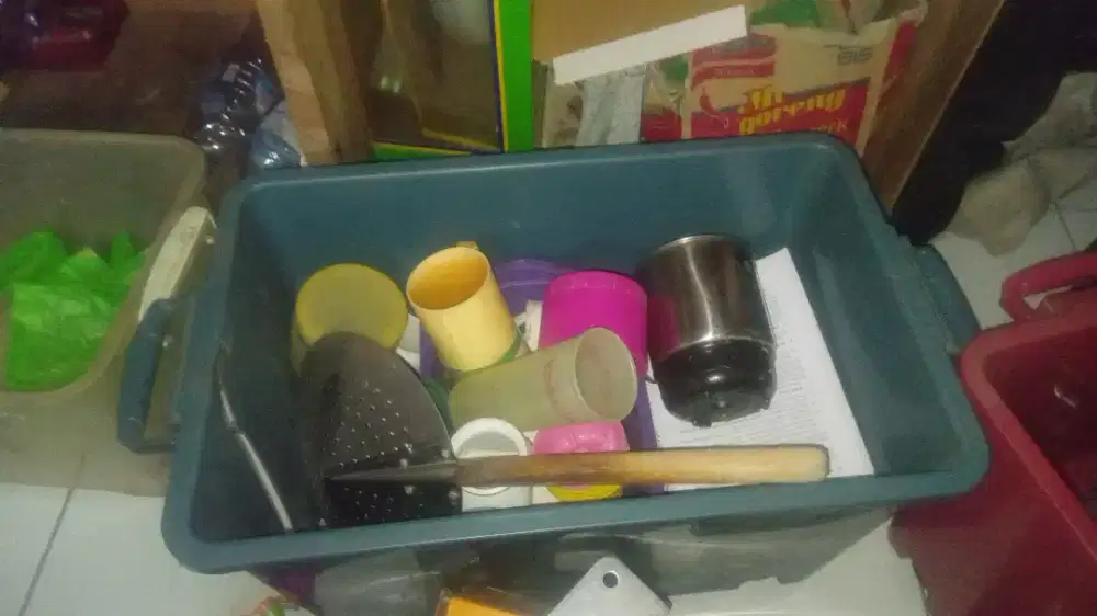 BU jual perabotan belum pernah dipakai daerah kutisari