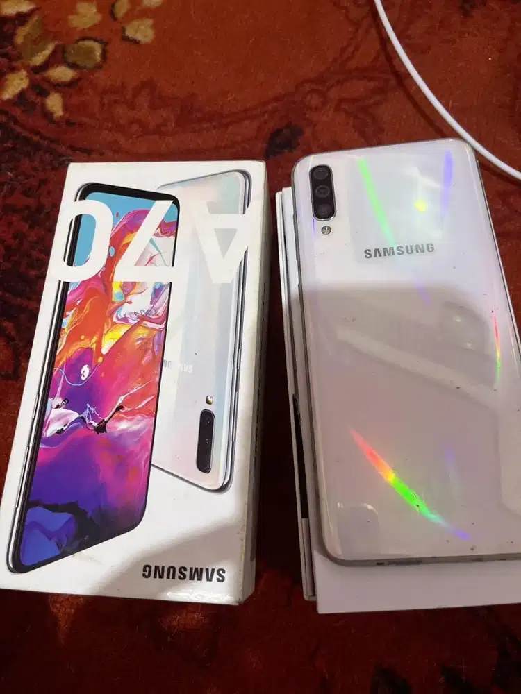 Samsung A70 6/128 fullset