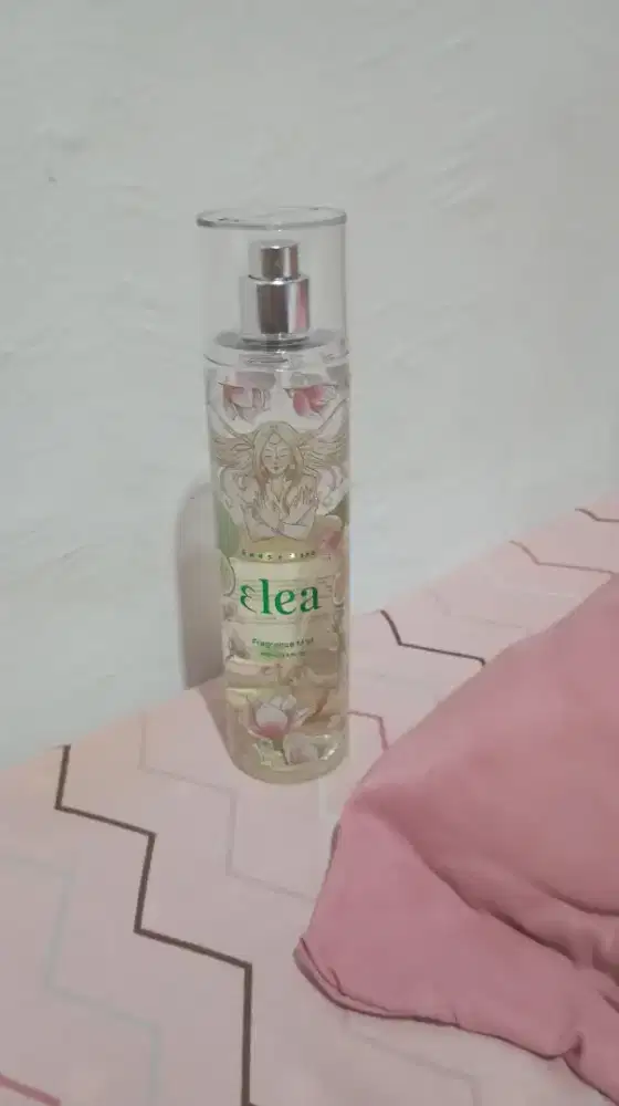 Preloved fragrance mist Elea by Hmns