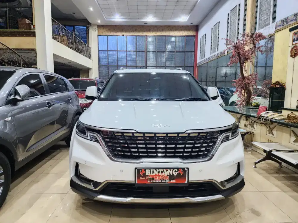 GRAND CARNIVAL PREMIER 2022 PUTIH / MODEL THN 2023 [BINTANG MOTOR]