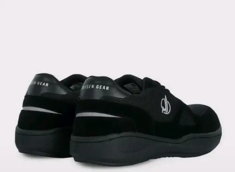 Sepatu safety makaw black reisen gear