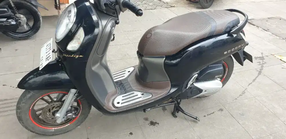 Scoopy Prestige th 2022 mulus pool pjk baru