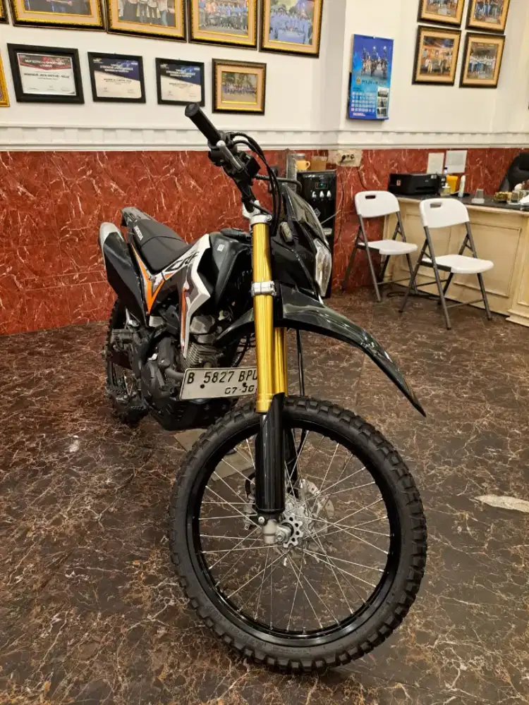 HUB CE KOM DP 2,5 JT CRF 150 2024 MOTOR GRES KAYA BARU KM LOW