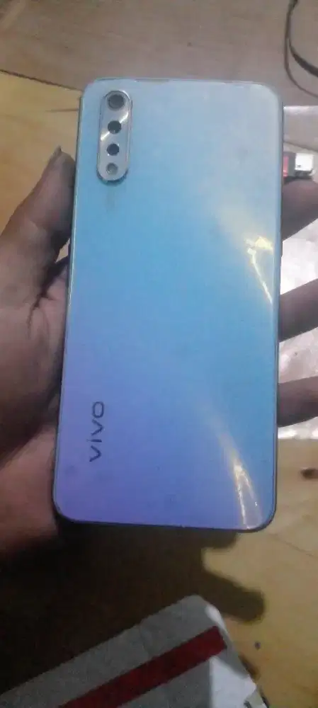 Vivo s1 ram 4/128