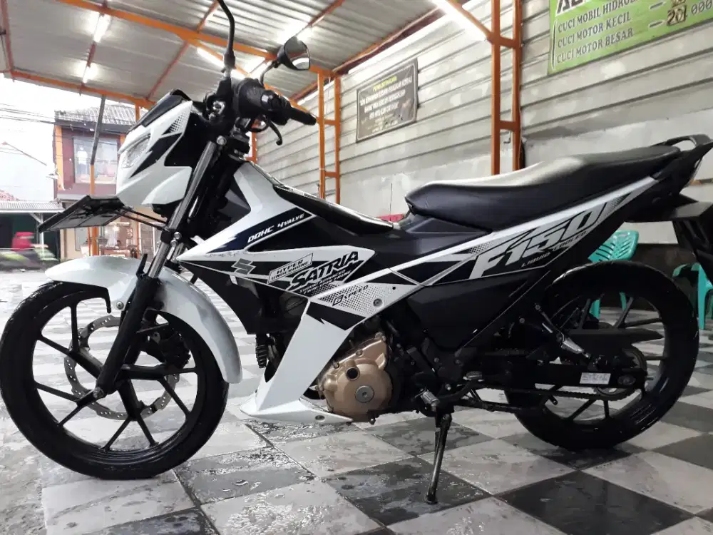 Jual Satria Fu Putih 2018 Surat Lengkap, Pajak Hidup