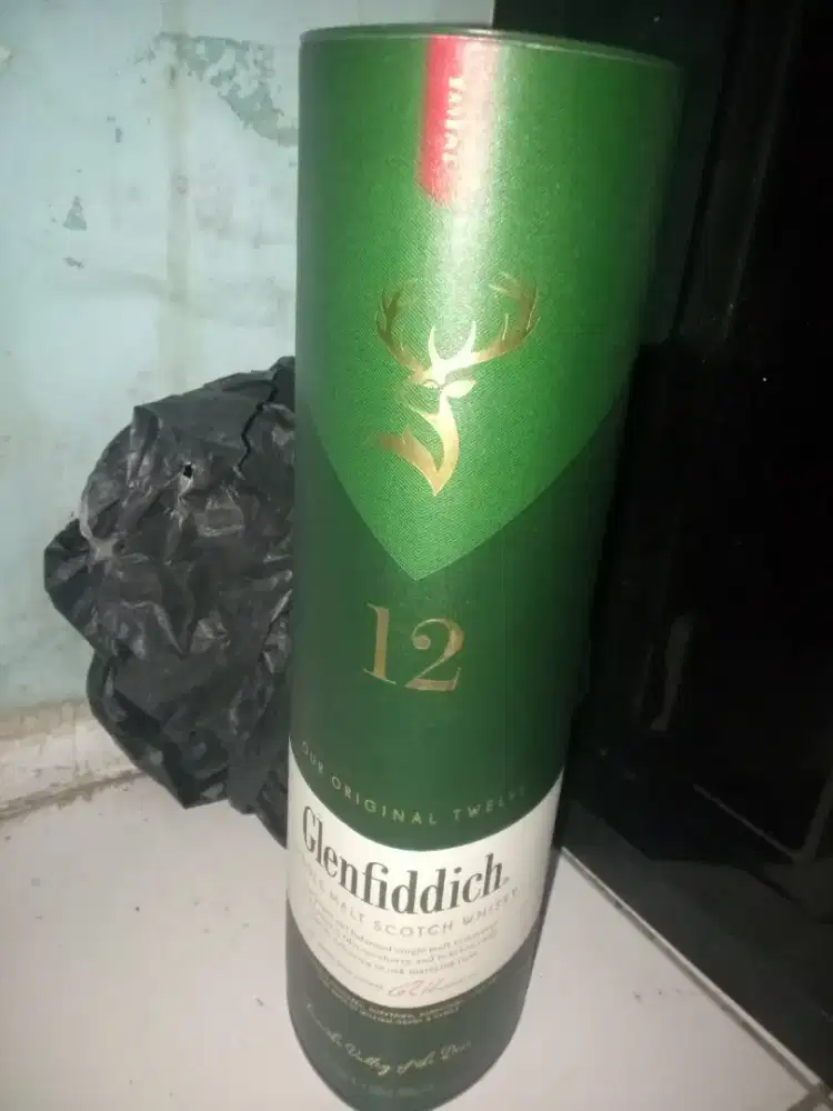 Botol bekas import