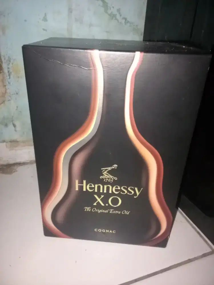 Botol antik dan exstentik