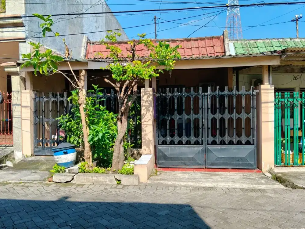 rumah simpang darmo permai