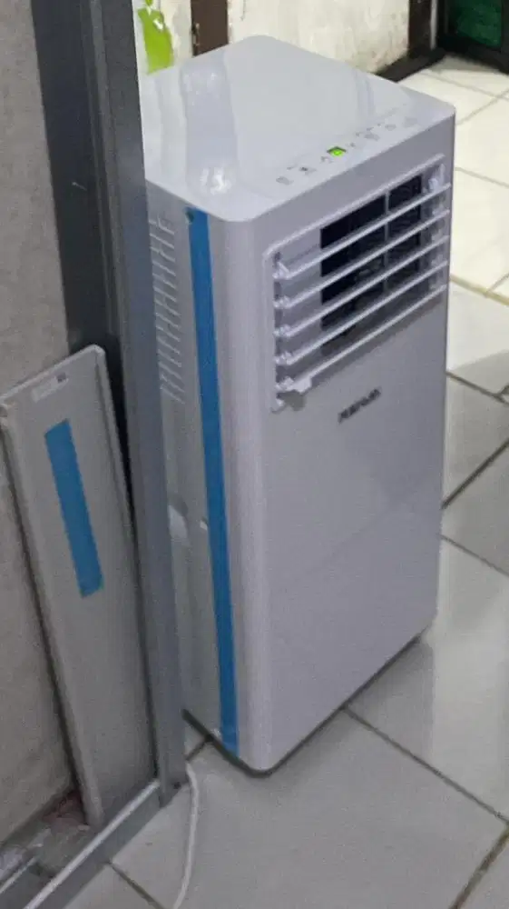AC PORTABLE REIWA