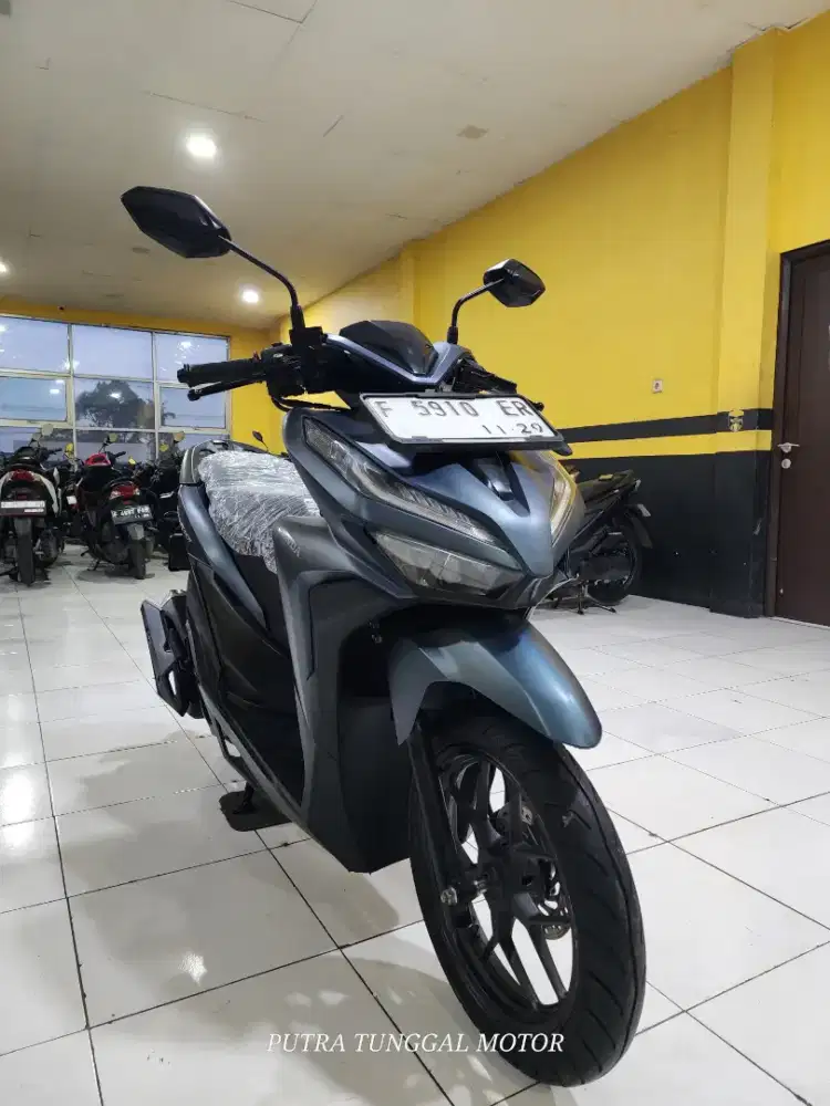 Di jual murah Honda Vario CBS ISS 2019