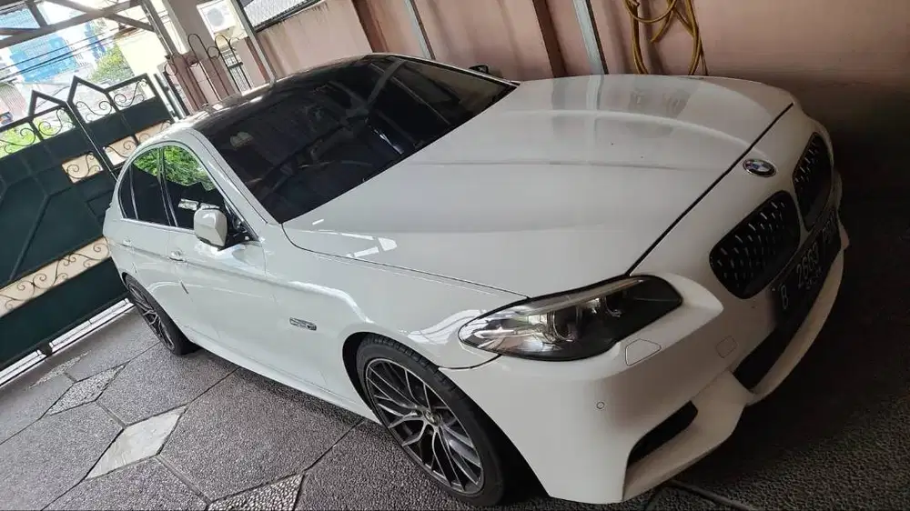 Dijual BMW 520I AT MULUS