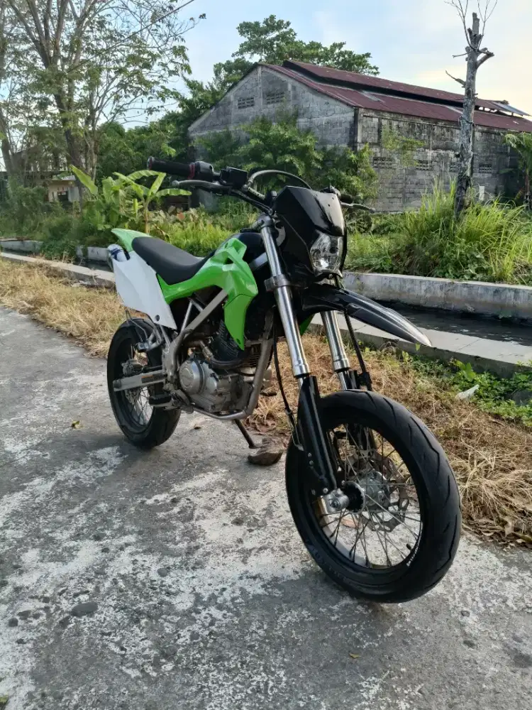 Kawasaki KLX Tipe BF Tahun 2020