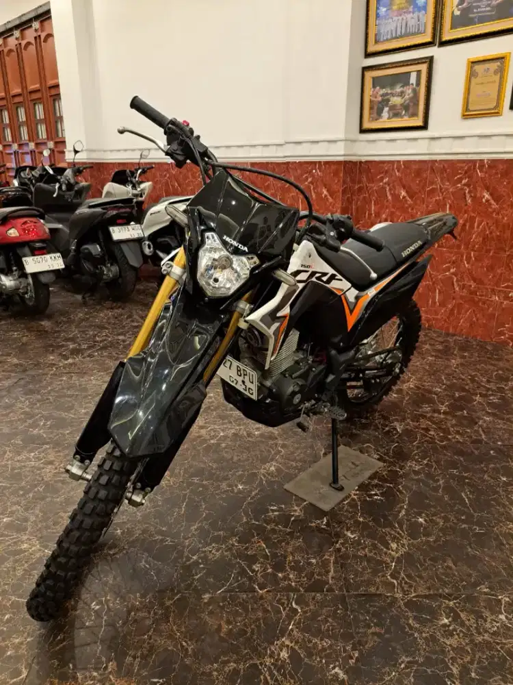HUB CE KOM DP 2,5 JT CRF 150 2024 MOTOR GRES KAYA BARU KM LOW