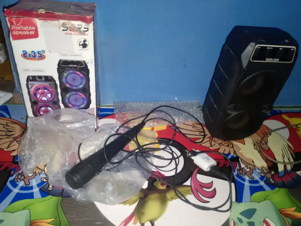 Speaker bluetooth portabel SQRS 2x3,5
